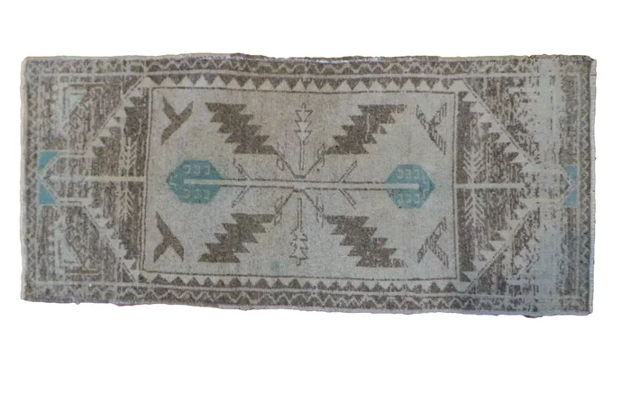 1.5×3.5 Vintage Oushak Runner