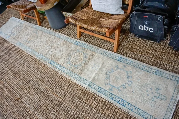 1’8 x 11’3 Narrow Vintage Heriz Runner Muted Beige + Blue ‘3265