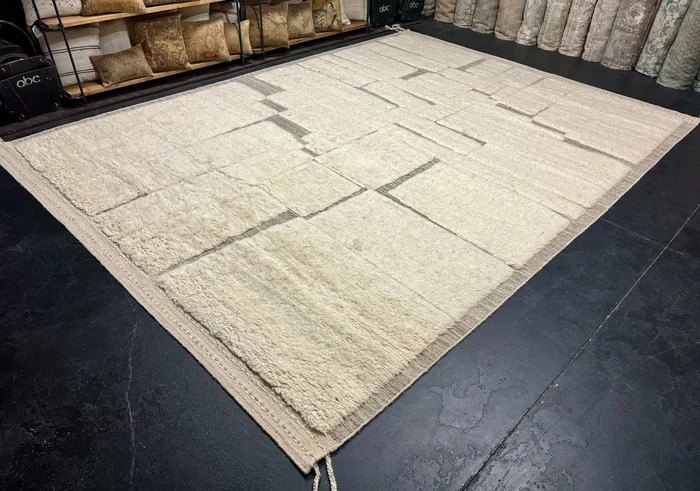10’4 x 14’3 Moroccan Rug Pure Soft Wool Natural Ivory, Taupe and Gray “Helio” MK4428