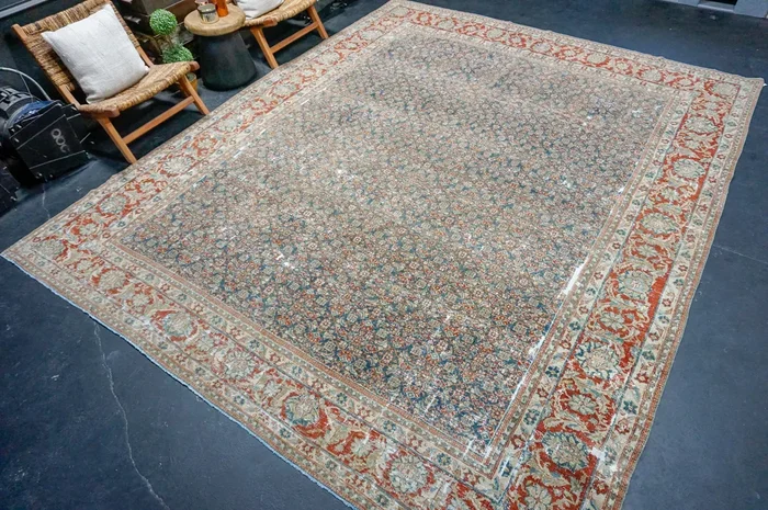 10’ x 12’5 Classic Antique Rug Muted Blue, Wine, Taupe & Gray SB ‘4704