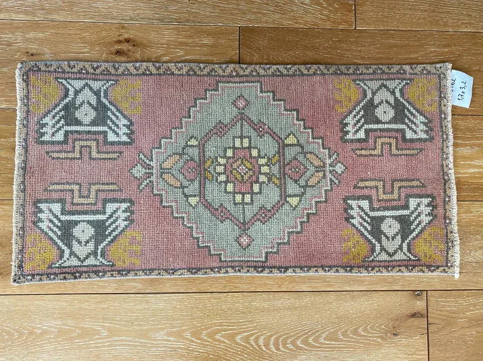 19” x 38” Vintage Turkish Oushak Mat Rug Muted Pink, Gray- Blue & Saffron ‘3962