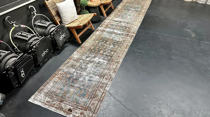 2’10 x 15’8 Classic Antique Runner Muted Blue, Copper & Gray ‘5279