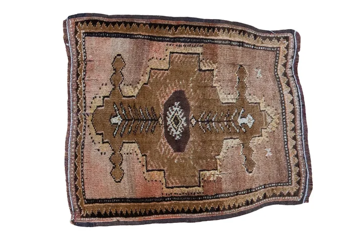 2×2 Vintage Oushak Square Rug Mat