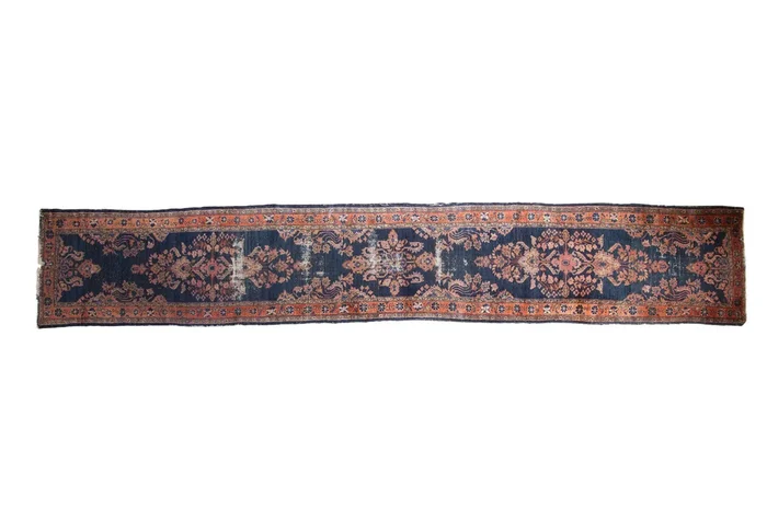 2.5×15.5 Antique Lilihan Rug Runner