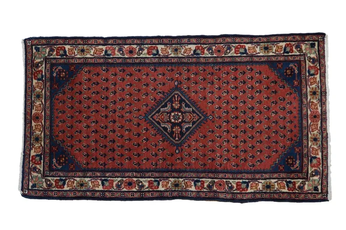 2.5×4.5 Vintage Fine Engelas Rug