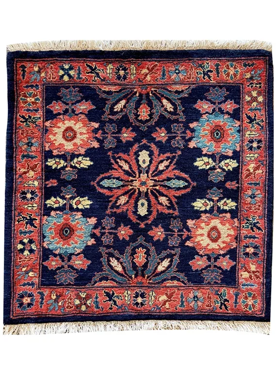 2’11″x2’11” Bijar