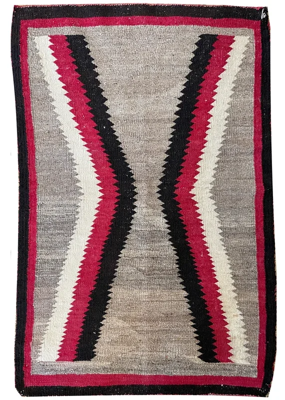 2’3″x3’5″ Navajo Ganado