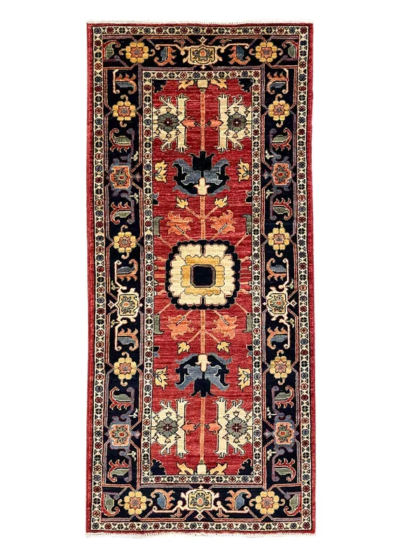 2’8″x5’11” Heriz