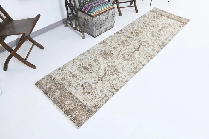 2′ x 8′ Tan-Ivory Turkish Vintage Runner Rug – 18390