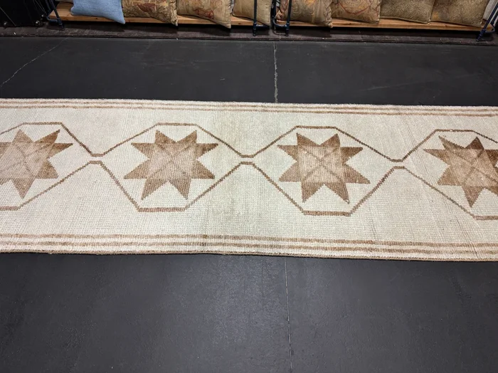 3’4 x 11’6 Vintage Herki Runner Cream & Light Brown 5621