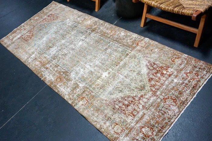3’4 x 8’ Classic Antique Runner Muted Blue, Rust & Gray SB ‘5032