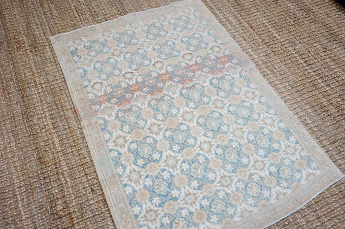 3’6 x 5’1 Classic Vintage Carpet Muted Denim Blue, Beige + Cream SB ‘4426