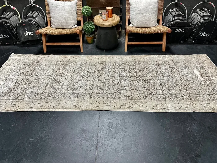 3’7 x 10’4 Classic Vintage Runner Muted Brown & Greige SB ‘5022