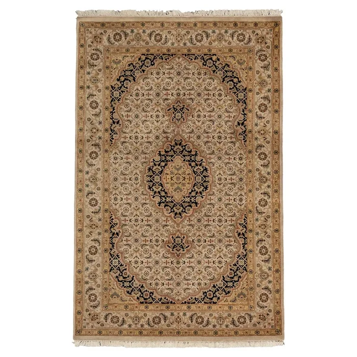 3′ 11″ x 6′ 1″ (04×06) Indo Tabriz Wool Rug #008507