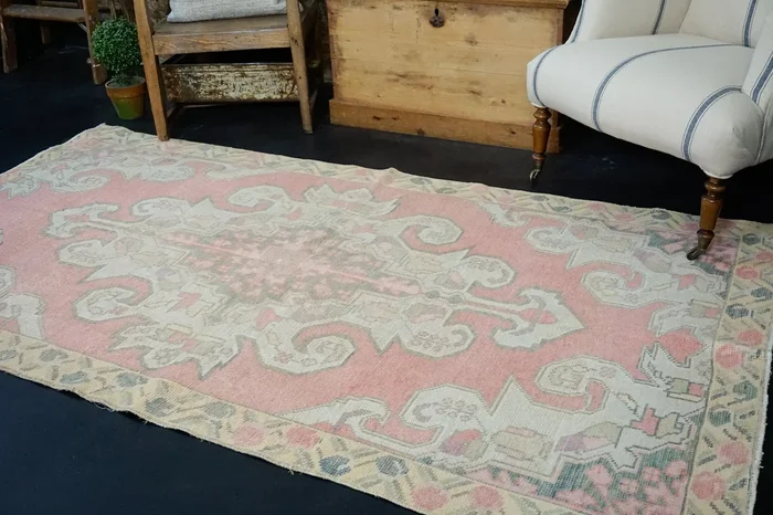 4’2 x 7’10 Vintage Oushak Runner Coral Pink, Yellow and Cream ‘2582