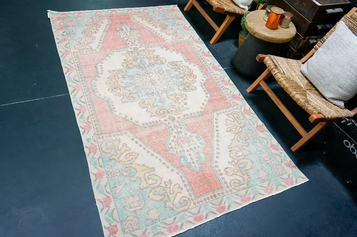 4’2 x 7’5 Vintage Oushak Rug Muted Coral, Aqua Blue & Beige ‘4331