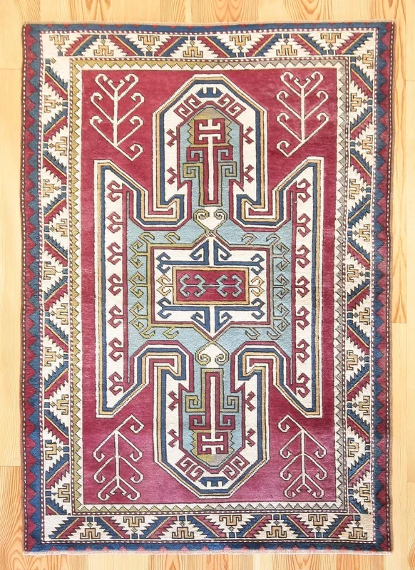 4×6 Vintage Central Anatolian ‘Nigde’ Turkish Rug | Famous Kazak shield medallion design light border | SKU 536