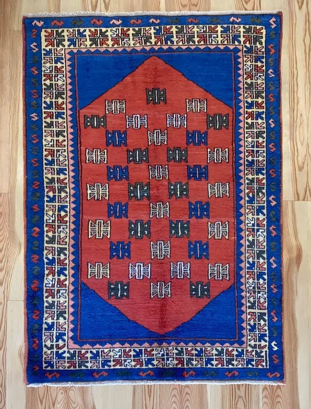 4×6 Vintage Central Anatolian ‘Taspinar’ Turkish Area Rug | Double Nieche with Symmetrical Geometric Motifs on Blue Field Stylized Border | SKU 623