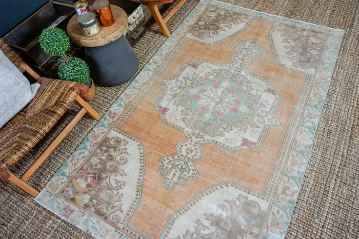 4’5 x 7’5 Turkish Oushak Carpet Muted Beige, Copper + Mint Vintage 1970’s ‘3241