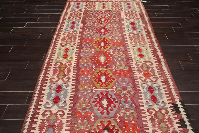 4’9″ x 10’9″ Vintage Hand-Woven Southwestern Kilim Wool Area Rug Rust