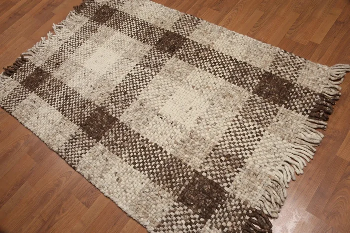 4′ x 6′ Hand woven Reversible Afghan Kilim 100% Wool Area Rug Ivory