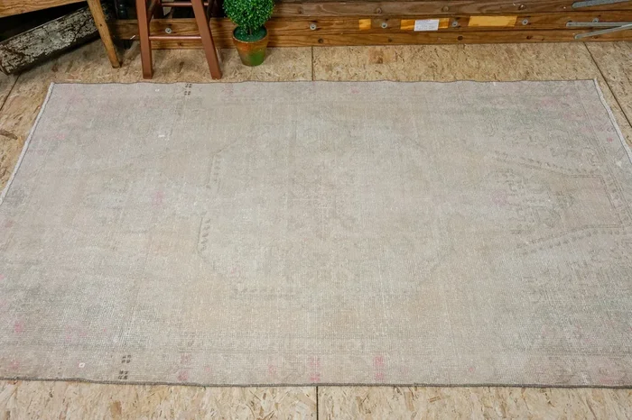 4 x 7 Turkish Oushak Rug Faded Muted Cool Beige, Blush, Green and Pink ‘2011