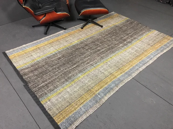 5 x 8 MCM Scandinavian Style Gray, Black, Blue, and Mustard ‘888