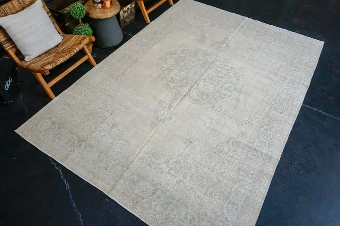 6’10 x 10’2 Vintage Oushak Rug Creamy Beige and Green Carpet ‘3655