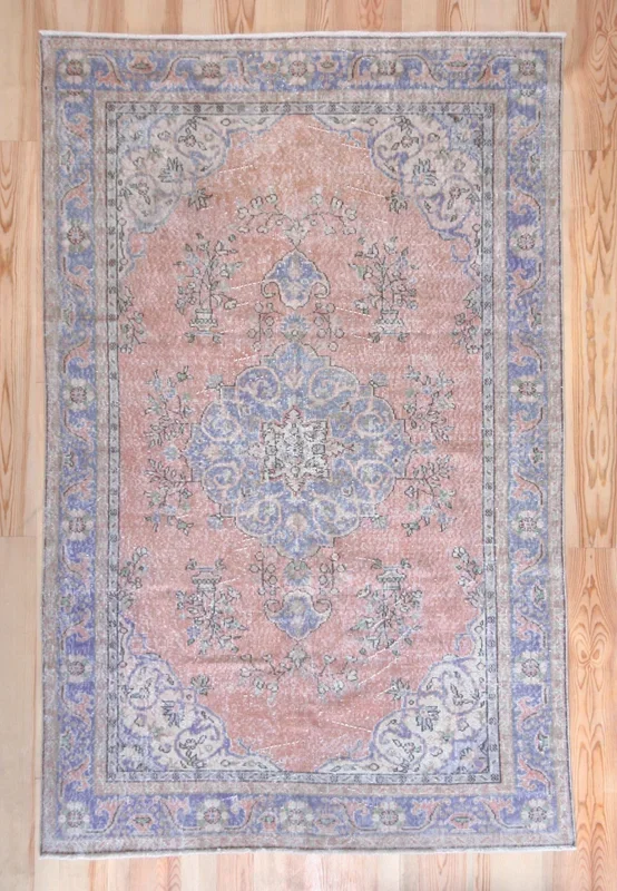 6×9 Vintage Central Anatolian ‘Oushak’ Turkish Area Rug | Bold medallion geometric floral design | SKU 436