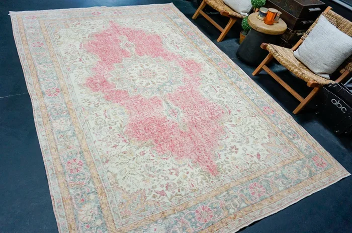 6’8 x 10’1 Vintage Oushak Rug Pink, Blue, Sage Green & Caramel ‘4165