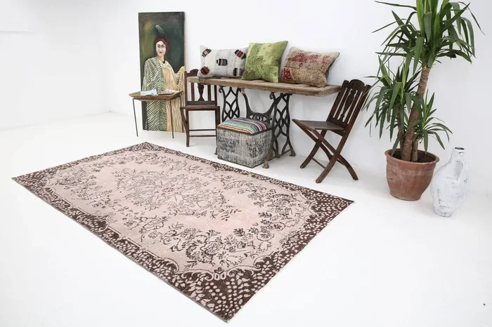 6′ x 8′ Pink Turkish Vintage Rug – 2713