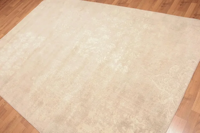6′ x 9′ Contemporary Textured Industrial Look Wool Area rug Beige