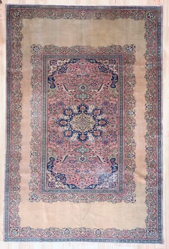 7×10 Vintage Central Anatolian ‘Kayseri’ Turkish Area Rug | Floral design bold medallion unique border | SKU 415
