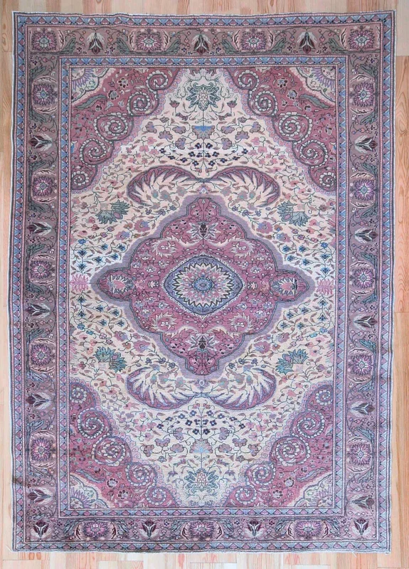 7×10 Vintage Central Anatolian ‘Kayseri’ Turkish Area Rug | Unique floral design bold medallion almond field | SKU 474