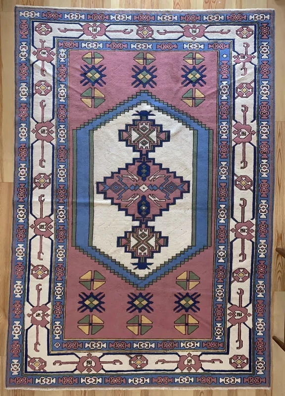 7×10 Vintage Central Anatolian ‘Sultanhan’ Turkish Rug | Diamond Medallion Light Inner Field Geometric Design | SKU 667