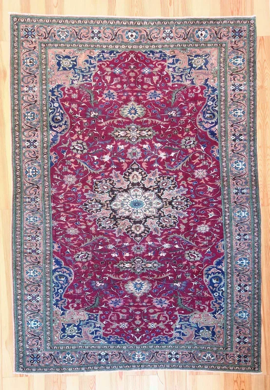 7X10 Vintage Central Anatolian ‘Kayseri’ Turkish Area Rug | Floral design bold medallion warm colors | SKU 434