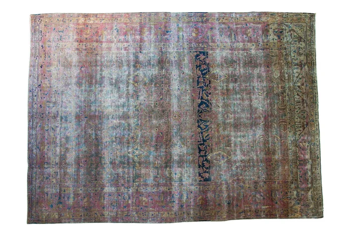 8.5×12 Distressed Designer Carpet