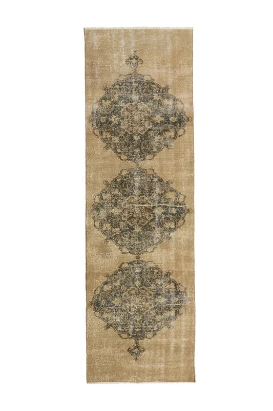 ‘Accona’ Turkish vintage runner- 3’1”x 10’10”