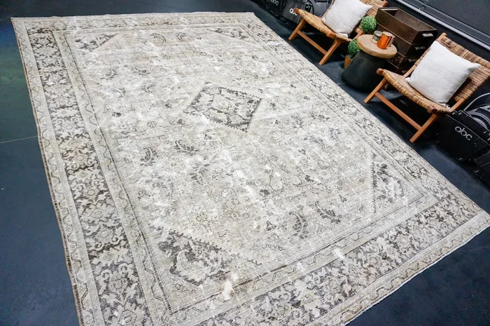 9’2 x 12’ Classic Vintage Sultanabad Gray Beige, Brown & Green ‘5118