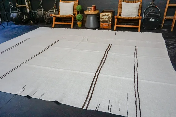 9’ x 10’7 MCM Vintage Organic Hemp Rug Off White Flatweave Kilim ‘3171