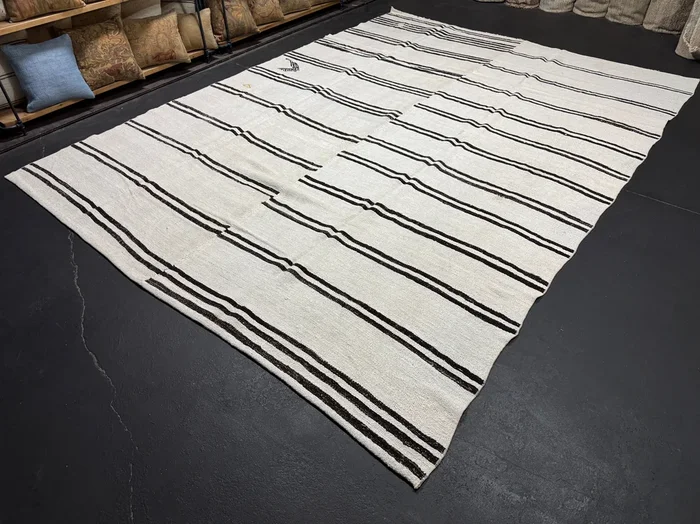 9’ x 12’ Organic Hemp Rug and Goat Hair Off White + Brown Black 5642