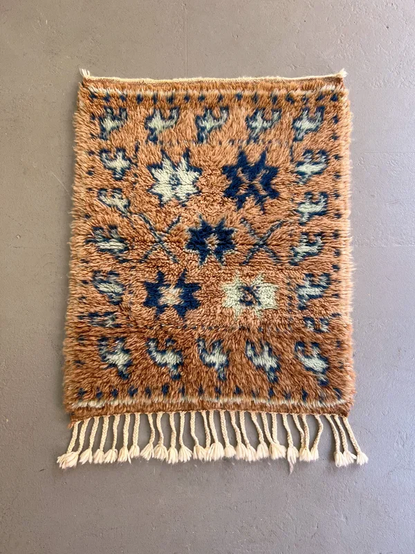 Aicha’s Symbolic Marmoucha Hand-Knot