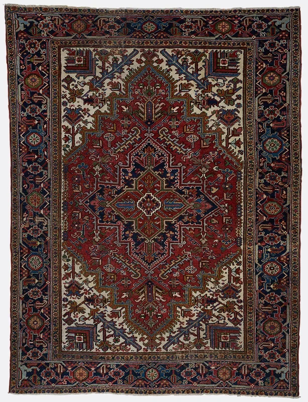 Antique Persian Heriz Rug – 6’11” x 9’3″