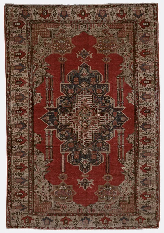 Antique Turkish Anatolian Rug – 4’7″ x 6’9″