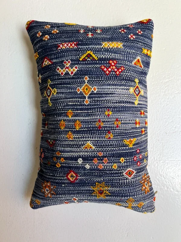 Anzal’s Flatweave Lumbar Pillow – Indigo
