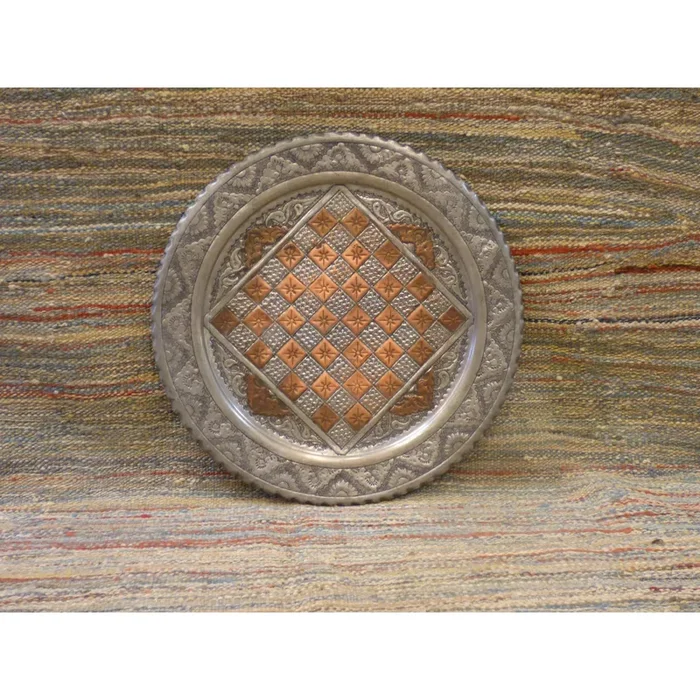 Authentic Art Antique Persian Engraved Round Checker Plate Ghalamzani 20″ Round X 20″ Round Abcca0115