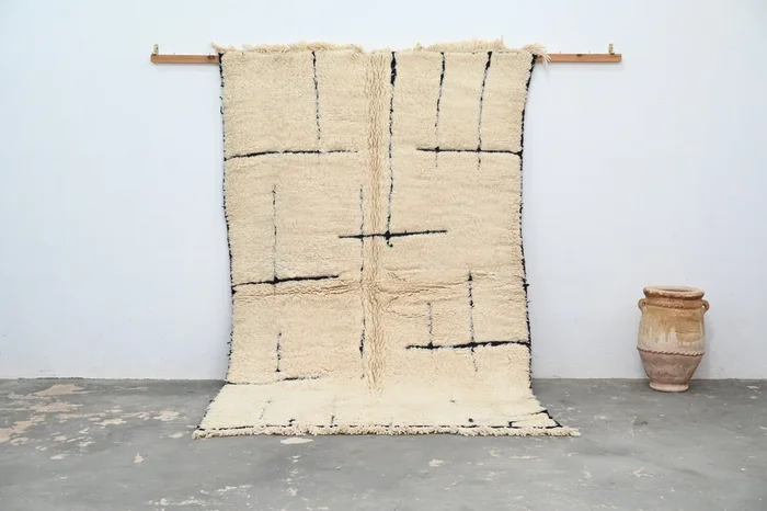 Beni Ouarain Rug, 245 x 160 cm, AZO-590