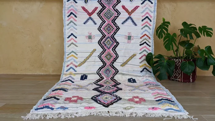 Boucherouite Rug, 215 x 120 cm || 7.05 x 3.94 feet