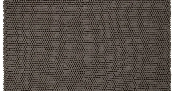 Chandra QUINA QUI-42903 5 ft. X 7 ft. 6 in. Rect. Rug – Grey