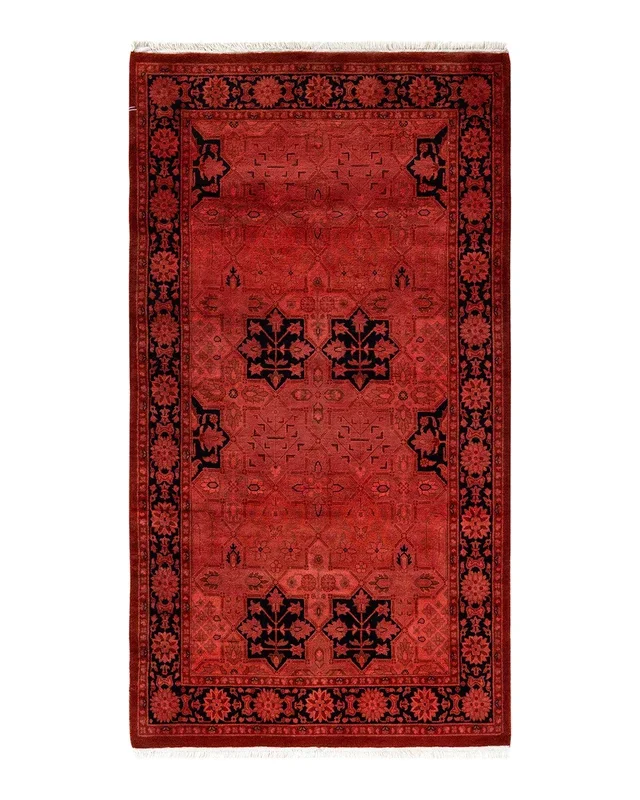 Contemporary Hand-Knotted Pink Area Rug 3′ 1″ x 5′ 5″